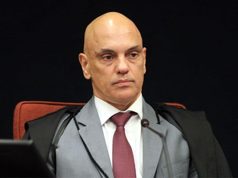 Supremo dá prazo de 15 dias para manifestação da PGR sobre indiciamento de Bolsonaro