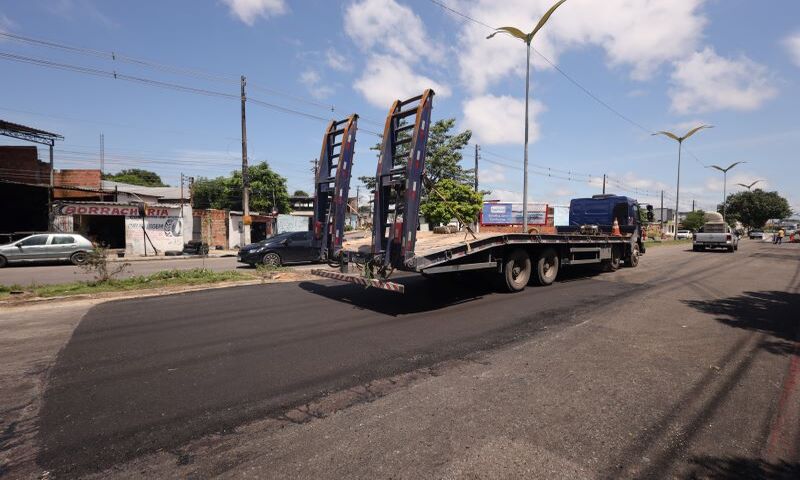 Município de Manaus promove reestruturação asfáltica no bairro Novo Aleixo