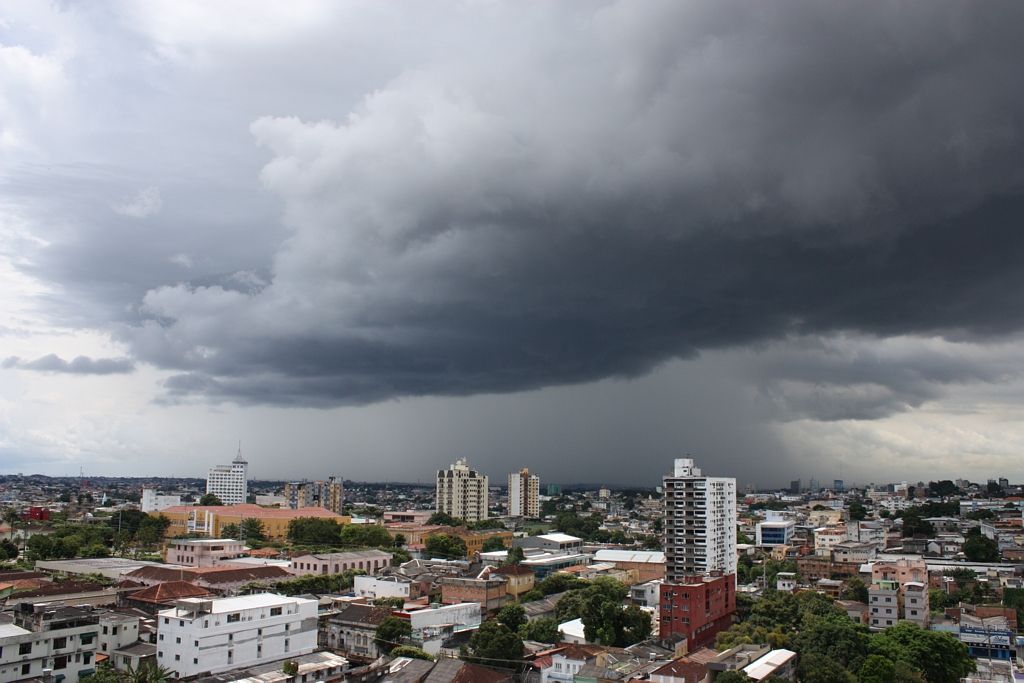 Manaus e demais cidades do AM podem ter tempestades nesta segunda-feira (17)