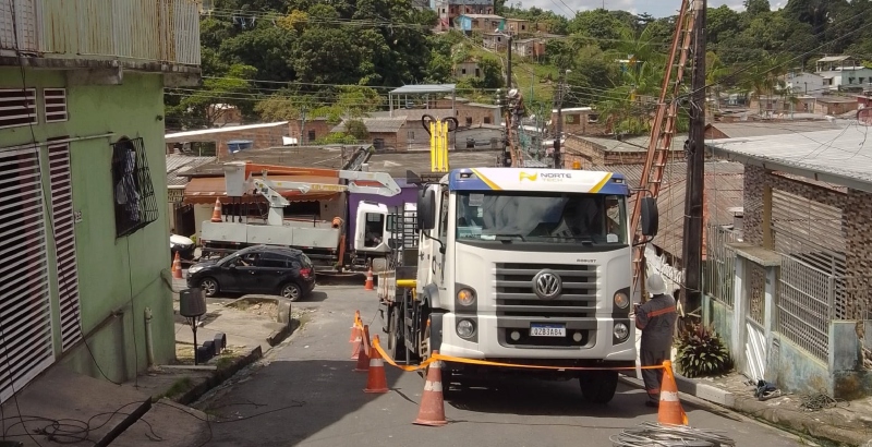 Seis bairros e mais terão o fornecimento de energia interrompido nesta quinta-feira (6) em Manaus; veja detalhes